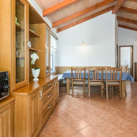 Casa Toni Vikendica