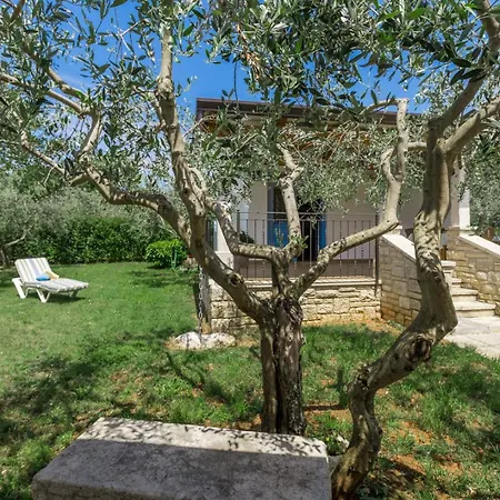 Casa Toni Holiday home *