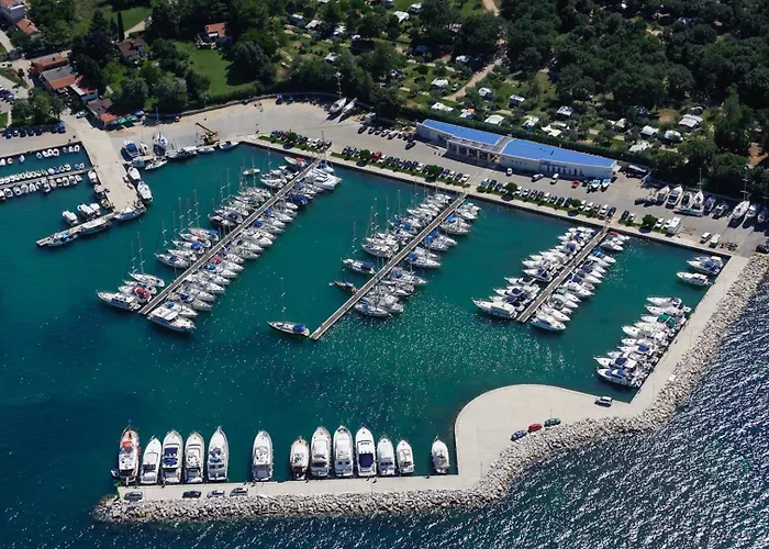 Casa Toni Nyaraló *